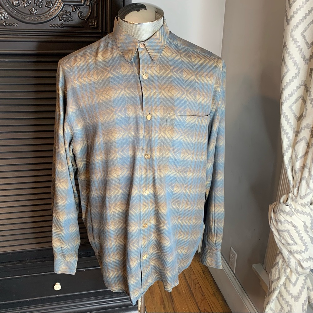 Jhane Barnes Southwest long sleeve button up shirt Aztec men’s medium